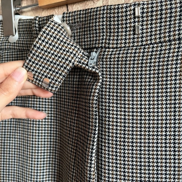 Aritzia Babaton Sadiki Pant in Camel/Navy Tt Houndstooth - Picture 14 of 14